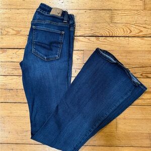 American Eagle Outfitters, Low Rise boho flare size 4 xlong